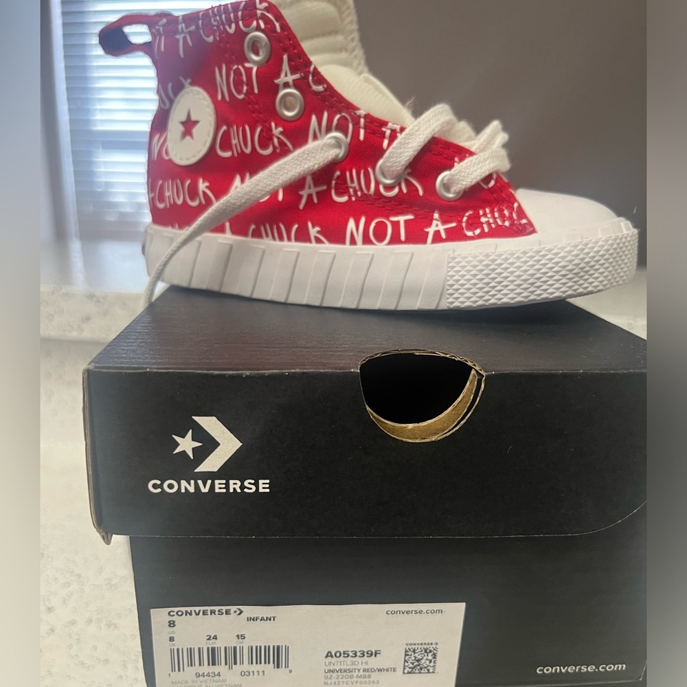 Red Converse